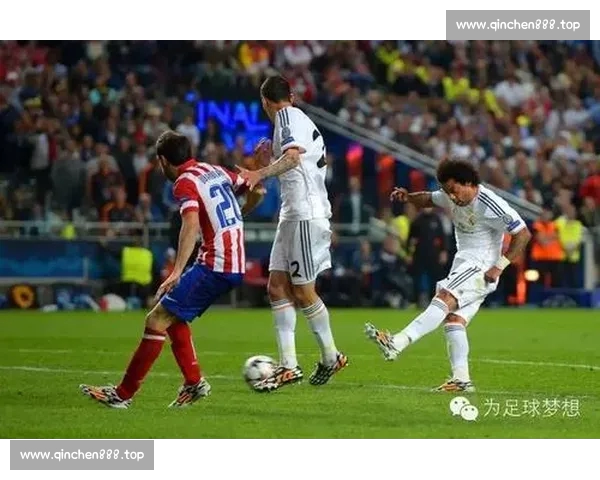 精彩足球对决赛果揭晓最新比分分析深度解读各队表现和精彩时刻